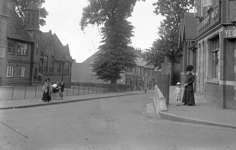 Top of Station Road (Ye Olde White Horse), circa 1890